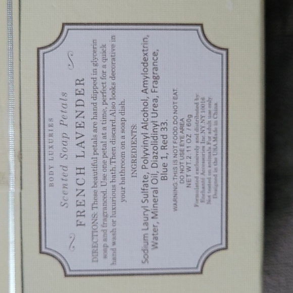 ☆☆☆ Scented Soap Petals - French Lavendar - Picture 2 of 3